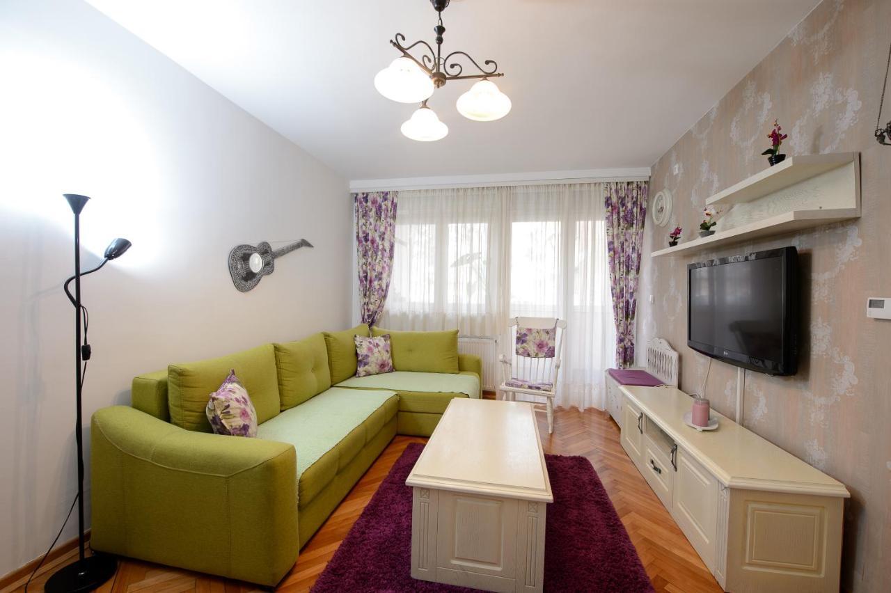 Apartman Centar Lux Valjevo Luaran gambar